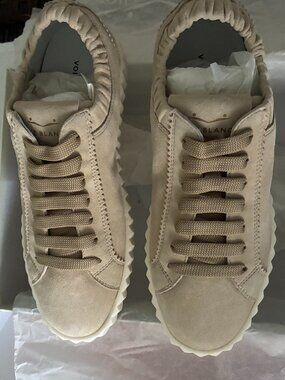 Voile Blanche Gilly Sneakers NWT 7